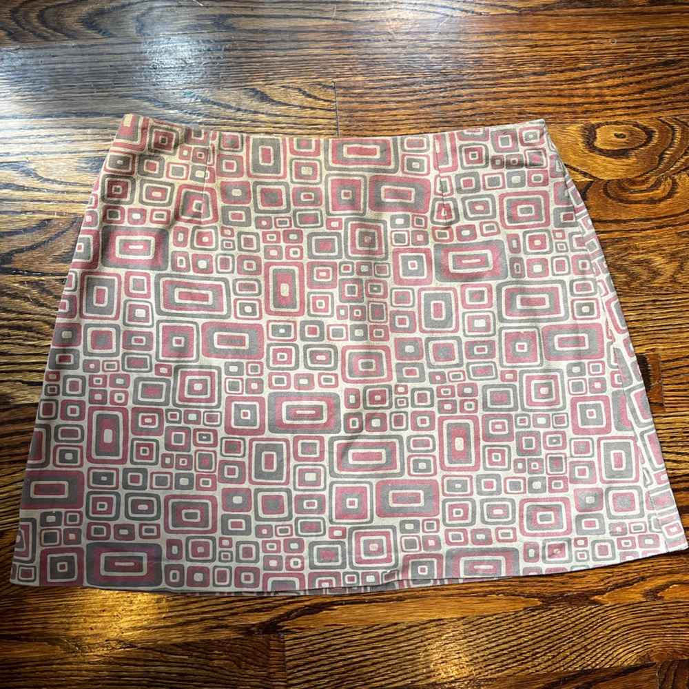 Unique Vintage style middle skirt